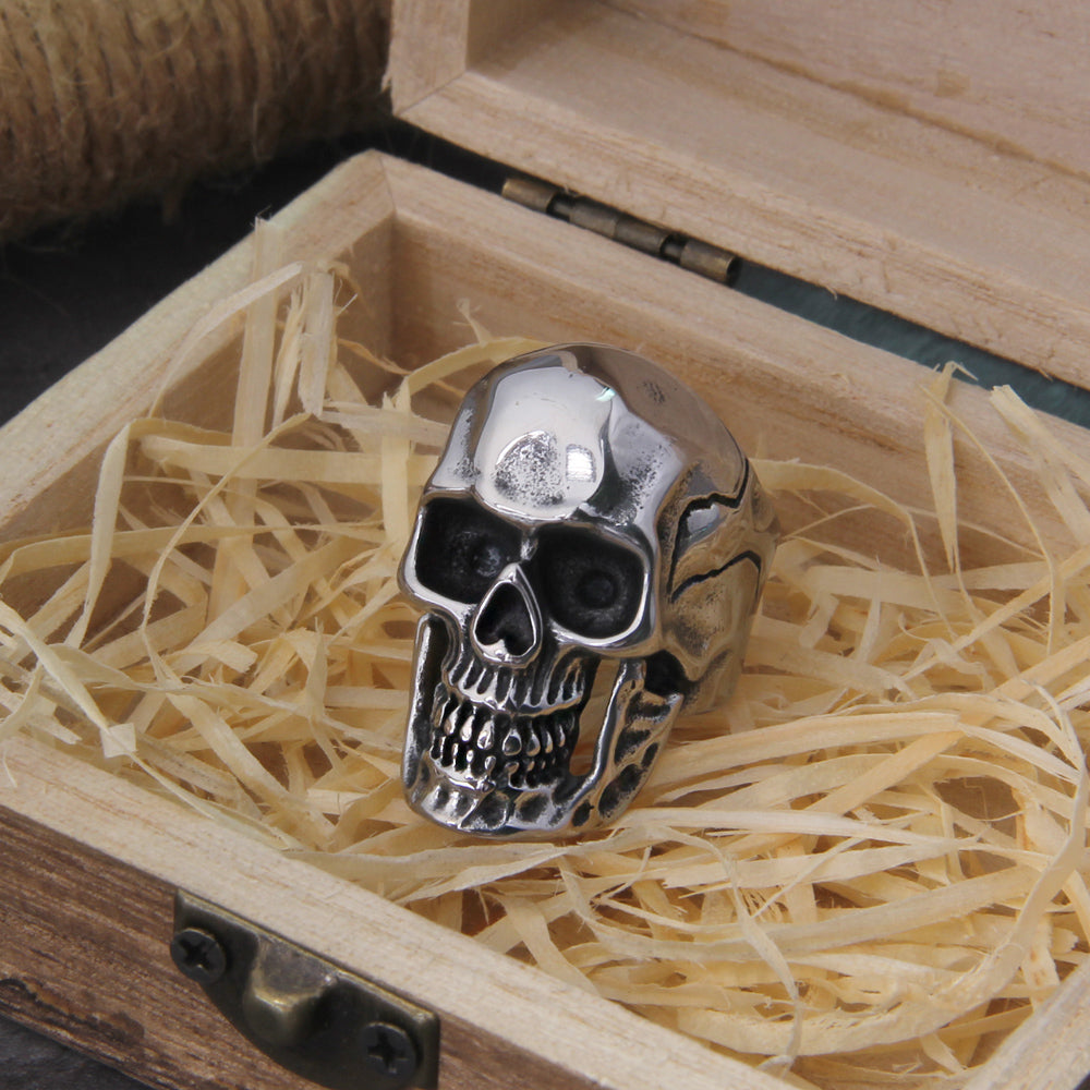 VAR SKALLI RING- STAINLESS STEEL