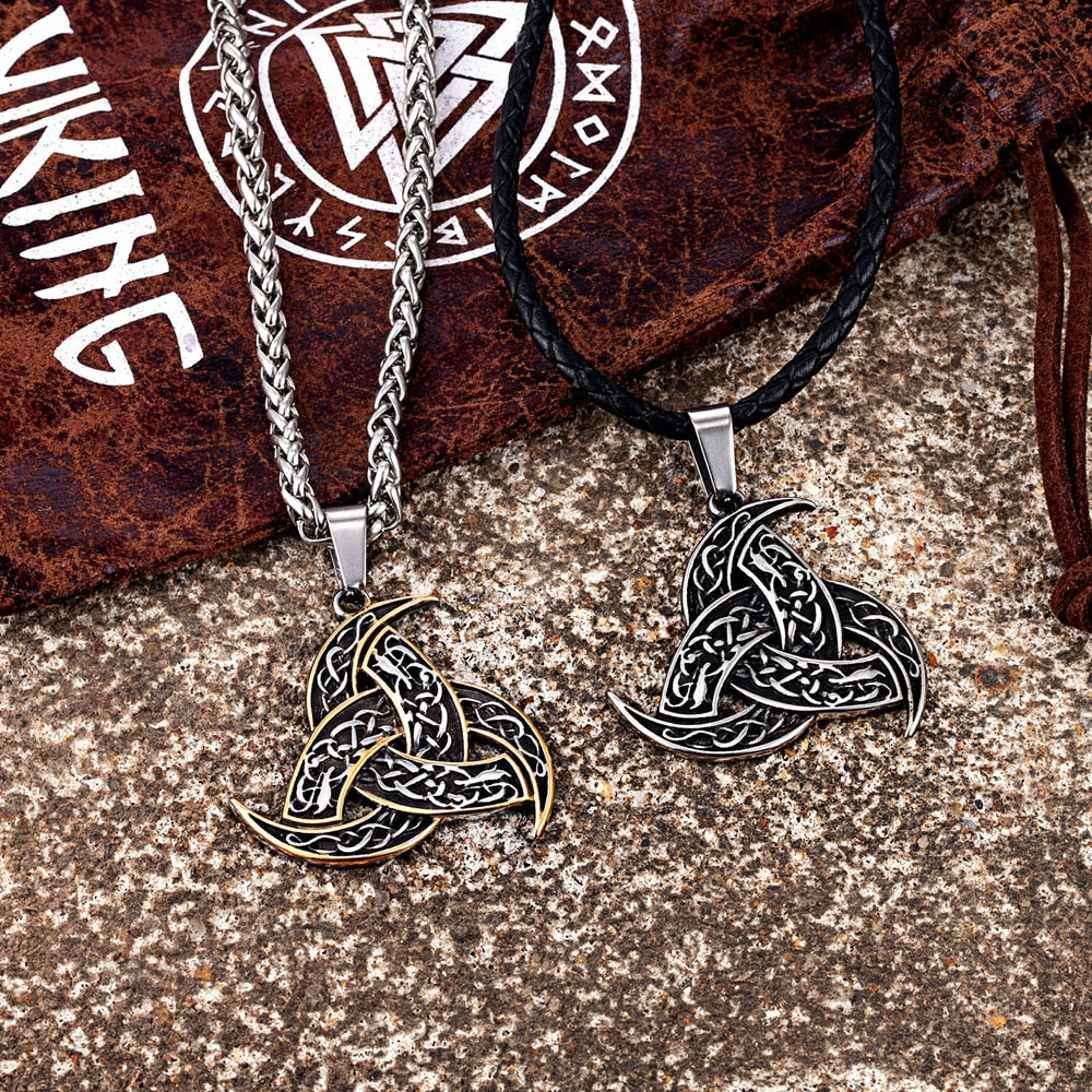 NORSE TRINITY KNOT NECKLACE - STAINLESS STEEL