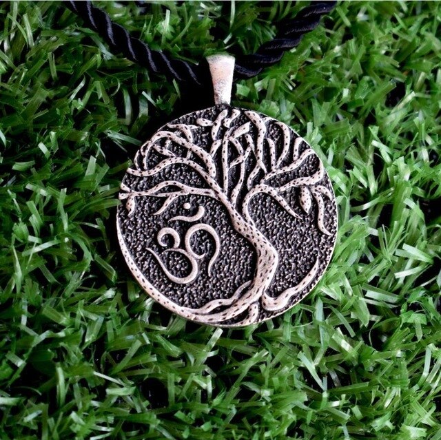 TREE OF LIFE VARIANTS PENDANT- MOON RITUAL - Forged in Valhalla