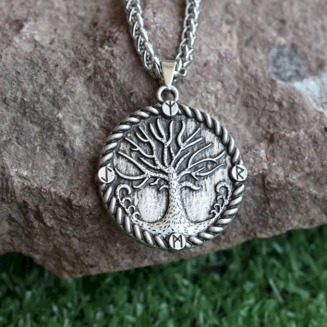 TREE OF LIFE VARIANTS PENDANT- MOON RITUAL - Forged in Valhalla