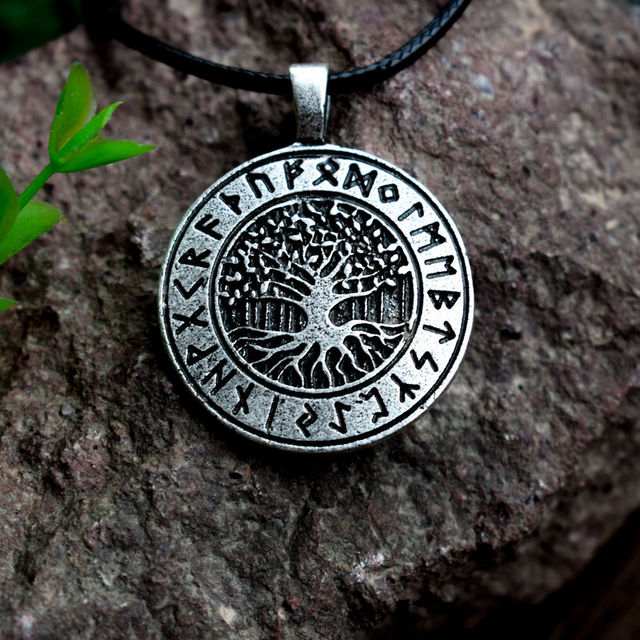 TREE OF LIFE VARIANTS PENDANT- MOON RITUAL - Forged in Valhalla