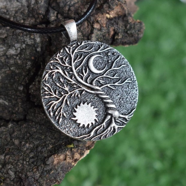 TREE OF LIFE VARIANTS PENDANT- MOON RITUAL - Forged in Valhalla
