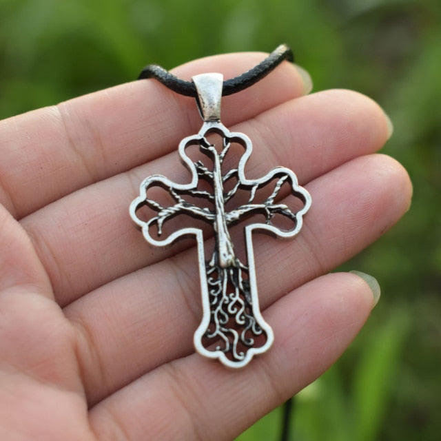TREE OF LIFE VARIANTS PENDANT- MOON RITUAL - Forged in Valhalla