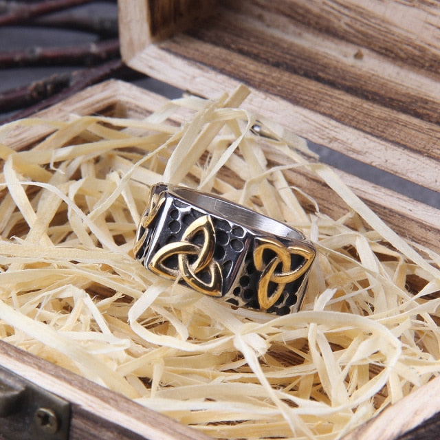 CELTIC KNOT ENTERAL RING- STAINLESS STEEL