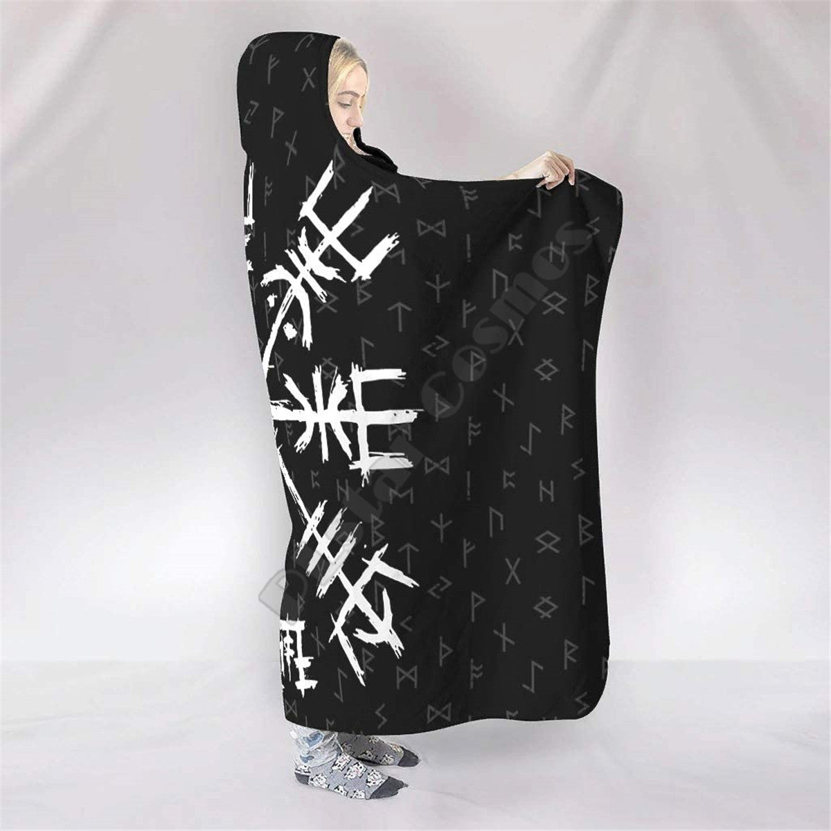 TWIN RAVENS- HOODED BLANKET