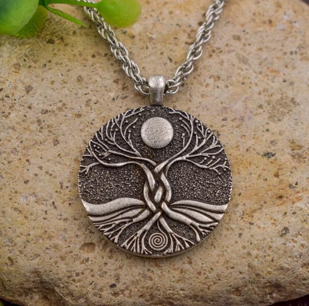 TREE OF LIFE VARIANTS PENDANT- MOON RITUAL - Forged in Valhalla