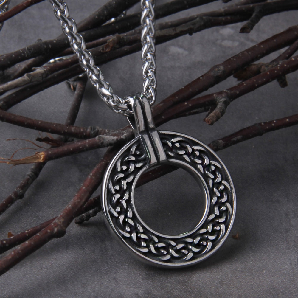 OUTER CELTIC KNOT- STAINLESS STEEL